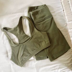 Mate the Label Matching Set in Green